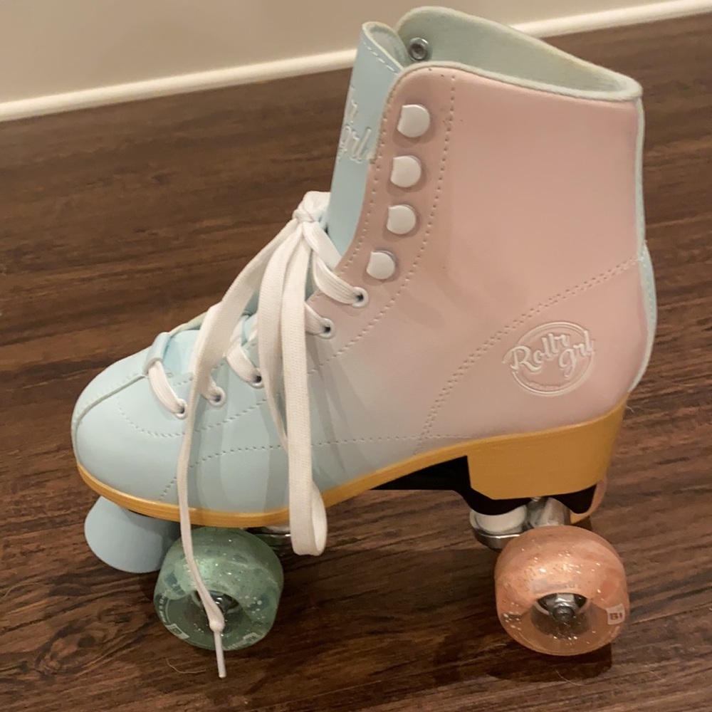 Rollr Grl Multi-colored Skates